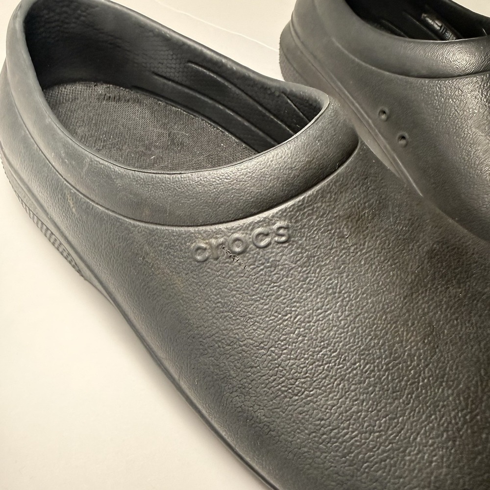 Crocs On The Clock Clogs Slip On Slip Resistant Casual Work Shoes Women 7 Men 5 - Picture 7 of 14